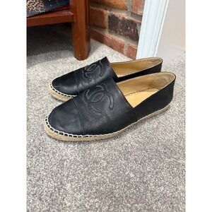 Chanel Espadrilles Size 41 US 11 in Black Lambskin Leather